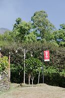 OYO 1194 Villa Bukit Panderman Residence