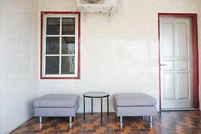 OYO 1284 Executive Residence