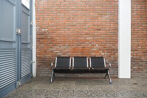 OYO 1284 Executive Residence