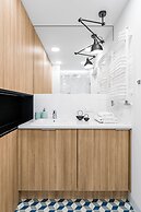 Downtown Apartments Waterlane Island - Riverview Pool, SPA, Gym & Park