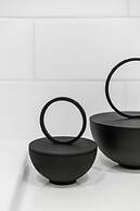 Downtown Apartments Waterlane Island - Riverview Pool, SPA, Gym & Park