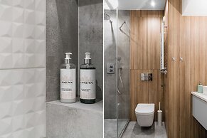 Downtown Apartments Waterlane Island - Riverview Pool, SPA, Gym & Park