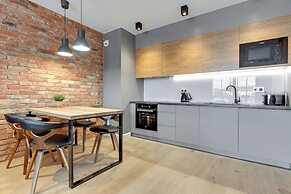 Downtown Apartments Waterlane Island - Riverview Pool, SPA, Gym & Park