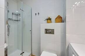 Angielska Grobla City Center & Parking by Downtown Apartments