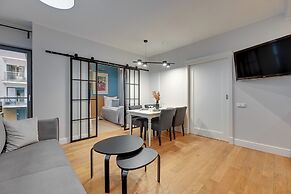 Waterlane Riverside SPA, Pool & Gym by Downtown Apartments