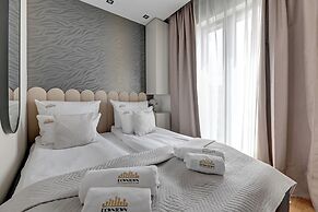 Waterlane Riverside SPA, Pool & Gym by Downtown Apartments