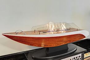 Waterlane Riverside SPA, Pool & Gym by Downtown Apartments