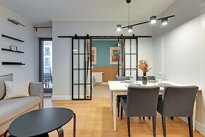 Waterlane Riverside SPA, Pool & Gym by Downtown Apartments