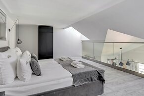 Waterlane Riverside SPA, Pool & Gym by Downtown Apartments