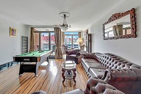 Waterlane Riverside SPA, Pool & Gym by Downtown Apartments