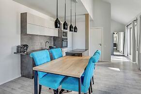 Waterlane Riverside SPA, Pool & Gym by Downtown Apartments