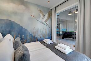 Waterlane Riverside SPA, Pool & Gym by Downtown Apartments