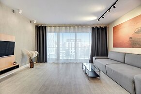 Waterlane Riverside SPA, Pool & Gym by Downtown Apartments