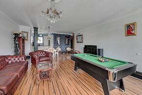 Waterlane Riverside SPA, Pool & Gym by Downtown Apartments