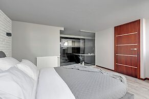 Waterlane Riverside SPA, Pool & Gym by Downtown Apartments