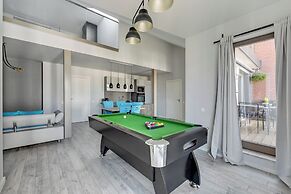 Waterlane Riverside SPA, Pool & Gym by Downtown Apartments