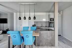 Waterlane Riverside SPA, Pool & Gym by Downtown Apartments