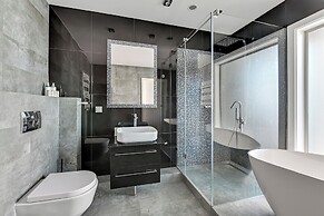 Waterlane Riverside SPA, Pool & Gym by Downtown Apartments