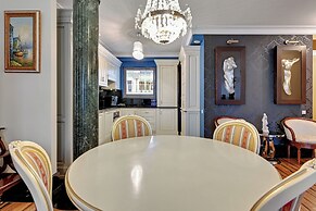 Waterlane Riverside SPA, Pool & Gym by Downtown Apartments