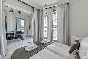 Waterlane Riverside SPA, Pool & Gym by Downtown Apartments