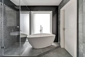 Waterlane Riverside SPA, Pool & Gym by Downtown Apartments