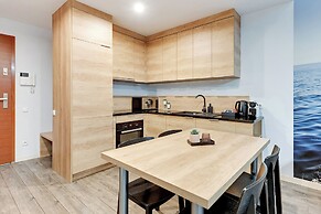 Waterlane Riverside SPA, Pool & Gym by Downtown Apartments