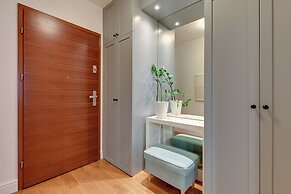 Waterlane Riverside SPA, Pool & Gym by Downtown Apartments