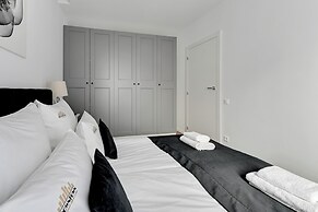 Waterlane Riverside SPA, Pool & Gym by Downtown Apartments