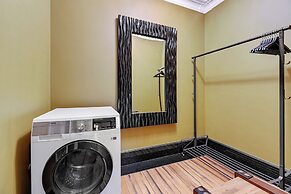 Waterlane Riverside SPA, Pool & Gym by Downtown Apartments