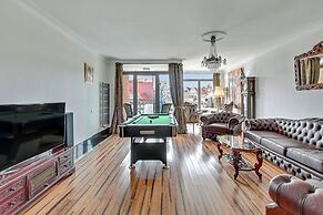 Waterlane Riverside SPA, Pool & Gym by Downtown Apartments