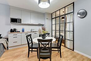 Waterlane Riverside SPA, Pool & Gym by Downtown Apartments