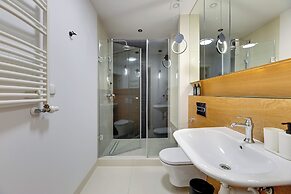 Waterlane Riverside SPA, Pool & Gym by Downtown Apartments