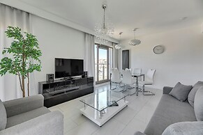 Waterlane Riverside SPA, Pool & Gym by Downtown Apartments