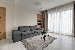 Waterlane Riverside SPA, Pool & Gym by Downtown Apartments