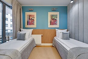 Waterlane Riverside SPA, Pool & Gym by Downtown Apartments