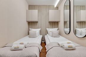 Waterlane Riverside SPA, Pool & Gym by Downtown Apartments