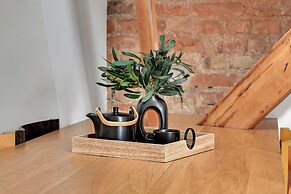 Rooftop, 3 Levels, Old Town View by Downtown Apartments