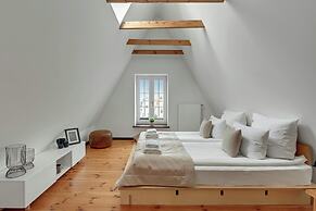 Rooftop, 3 Levels, Old Town View by Downtown Apartments