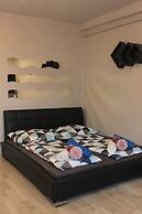 Kitty Downtown Apartman