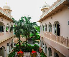 Hotel Kiran Vila Palace