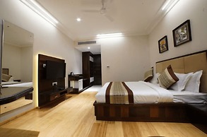Hotel 18 Keys