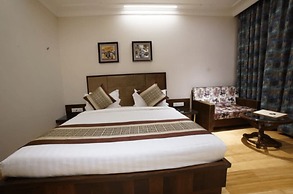 Hotel 18 Keys