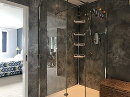 Eastwatch Guesthouse