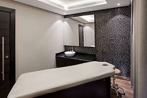 Radisson Blu Hotel, Dubai Canal View
