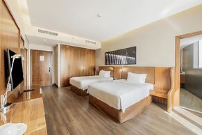 Radisson Blu Hotel, Dubai Canal View