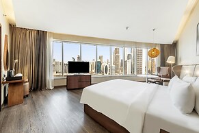 Radisson Blu Hotel, Dubai Canal View