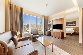Radisson Blu Hotel, Dubai Canal View