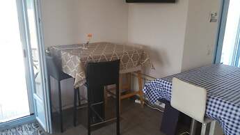 Kastraki Dream near the beach