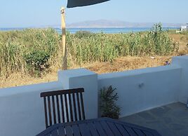 Kastraki Dream near the beach