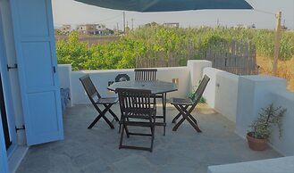 Kastraki Dream near the beach